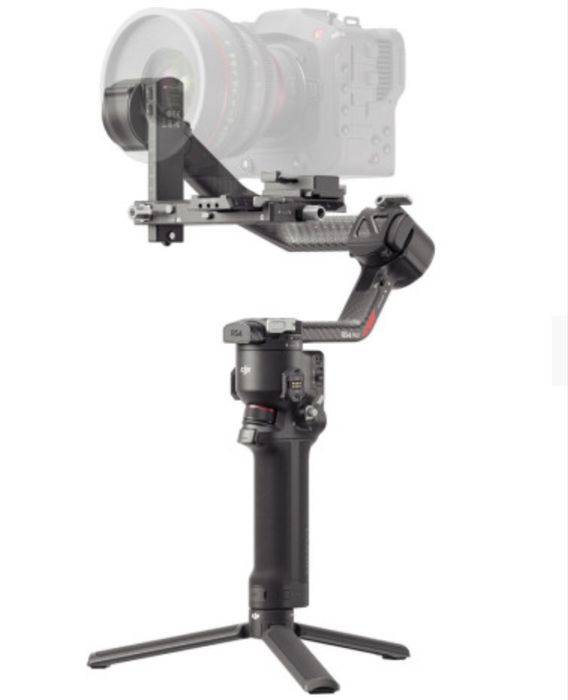 Чисто Нов Стабилизатор DJI RS 4 PRO 3 оси Gimbal
