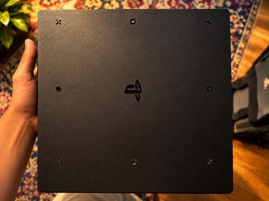 PlayStation 4 pro 1TB
