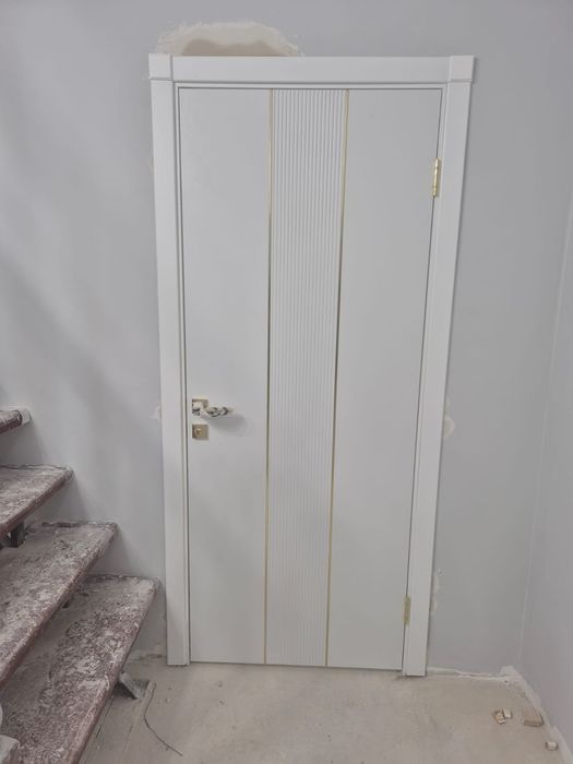 Установка дверей и замков