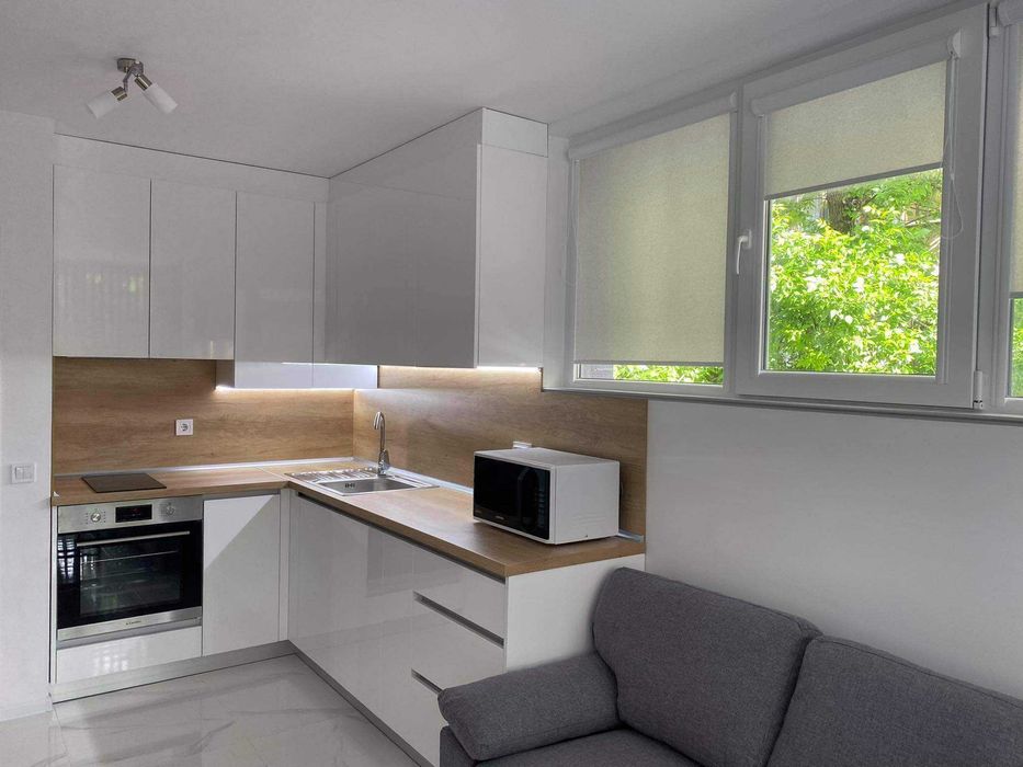 Дава се под наем Двустаен апартамент в Бургас, Възраждане - 52 кв.м за 250 € - Снимка #12