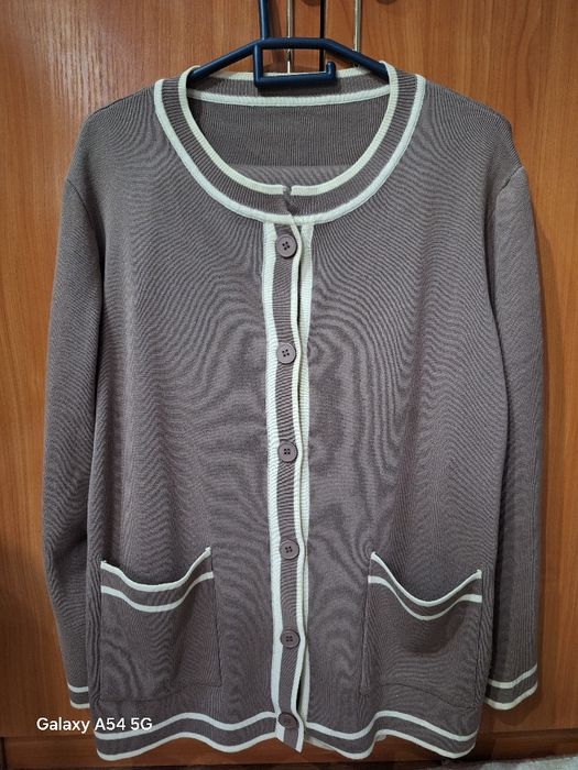 Б/у әйел адам киімі 46/48 размер