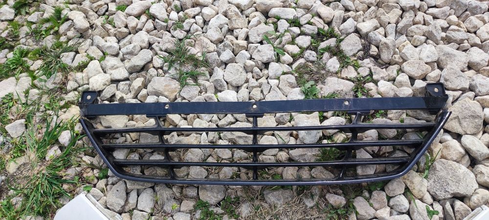 Части броня и фарове  на части hyundai IX35 2013