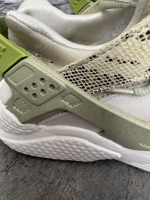 Nike Air Huarache Green Snake 37.5(23.5cm)