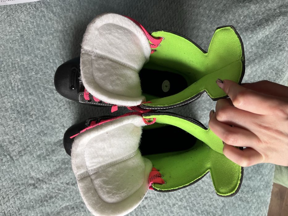 Продам коньки Bauer XLS