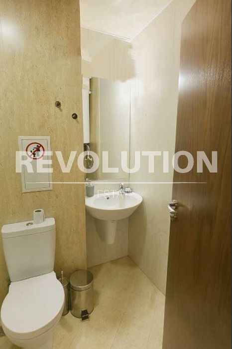 Двустаен апартамент в района м-т Ален Мак!