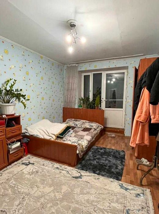 продам квартиру 3х комнатную