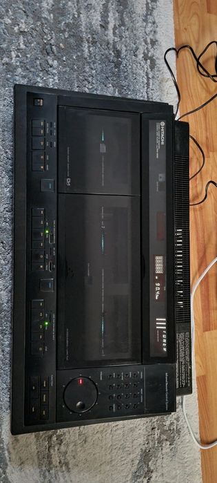 Sistem audio Hitachi, amplificat, cu radio, dublu deck si cd, raritate