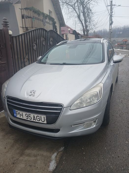 Vând Peugeot  an 2014