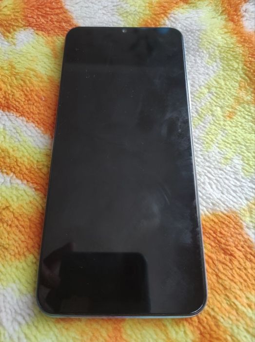 Продам телефон срочно