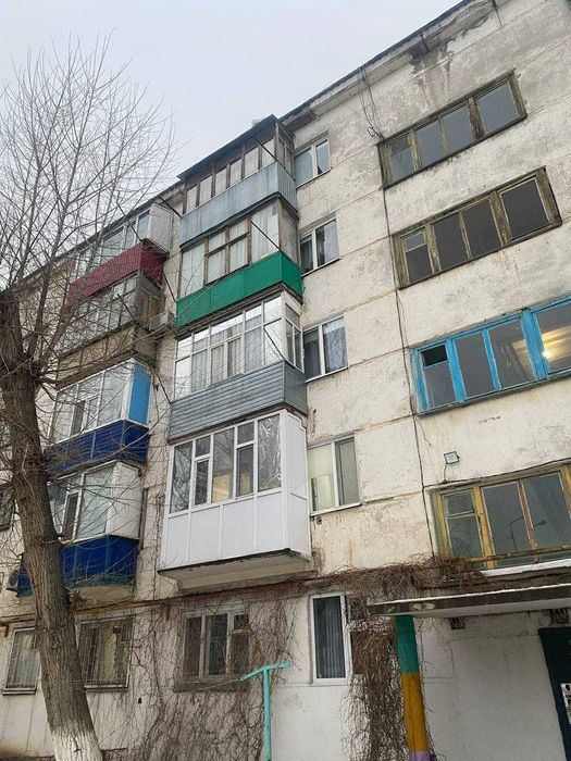 Продам 2х комн кв 8мкр