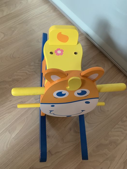 Дървено конче-люлка