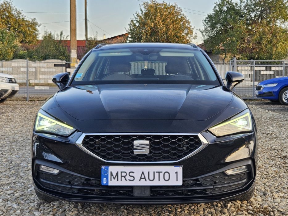 SEAT Leon 2023 — imagine 2
