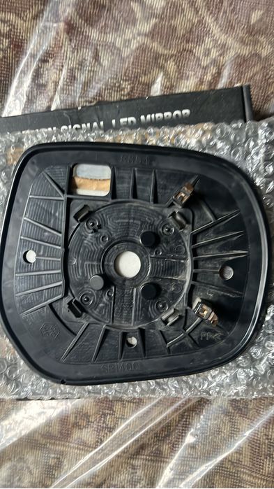 Зеркало на поадо 150