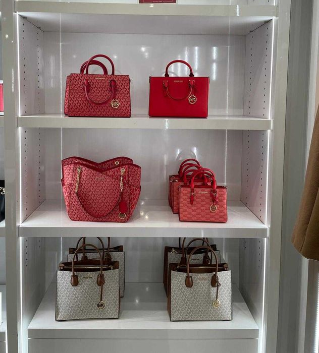 Оригинална чанта Michael Kors