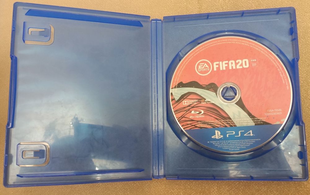 Игра на playstation. FIFA 20