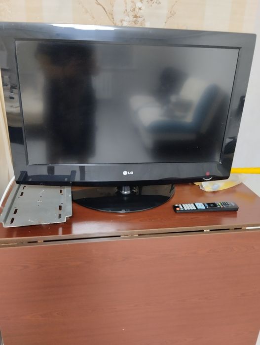 Продам срочно телевизор в количестве 3шт