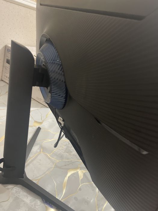 Самсунг манитор с гарантие