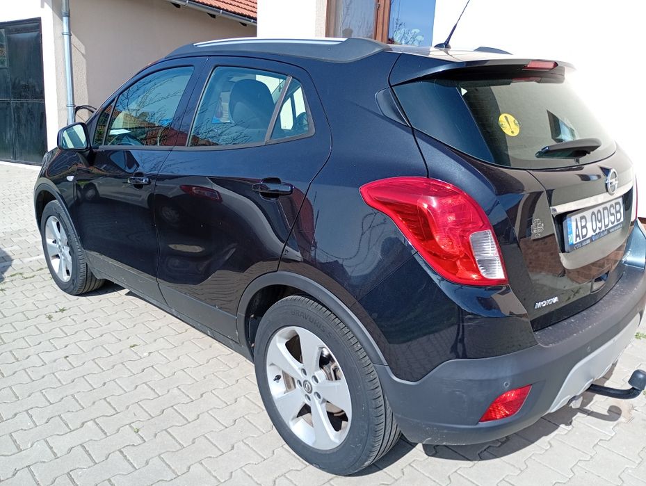 Vând Opel Mokka benzina