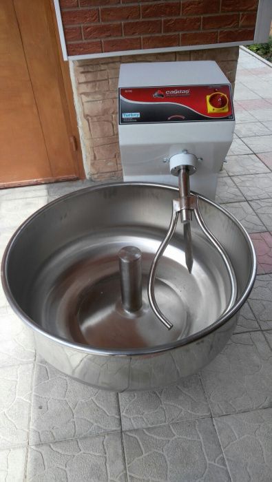 Тестобъркачка,Тестомесачки тип вилични,Тестомесачка,НОВИ