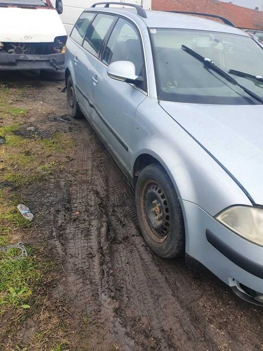 VW Passat 1.9 p.d 131кс за части