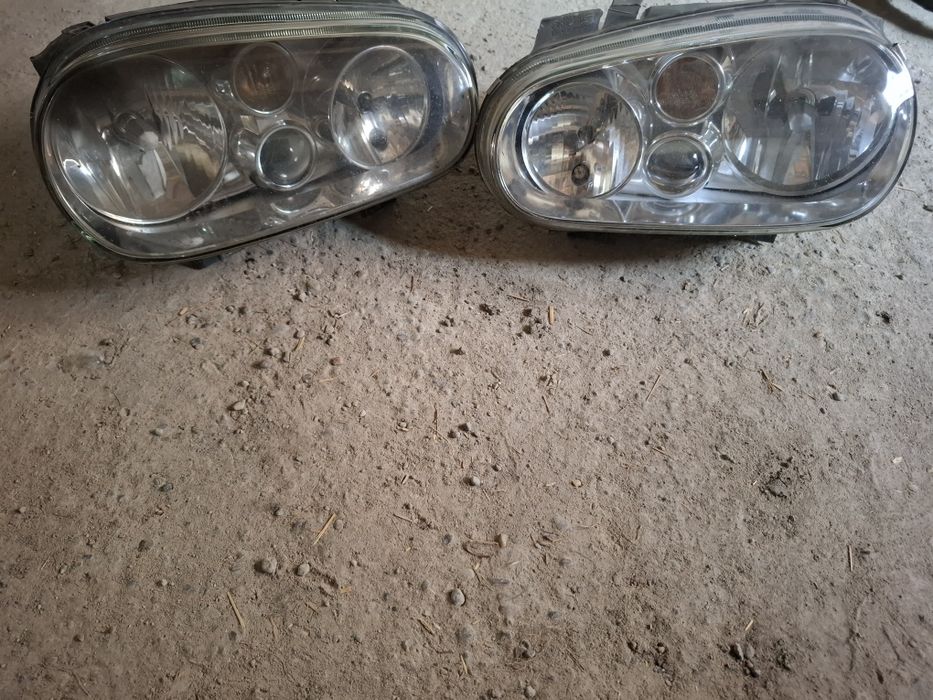 Faruri cu lupă Wolswagen Golf 4