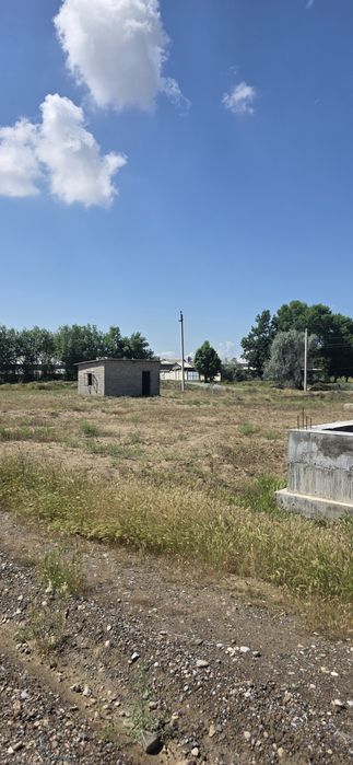 Участка сотилади
