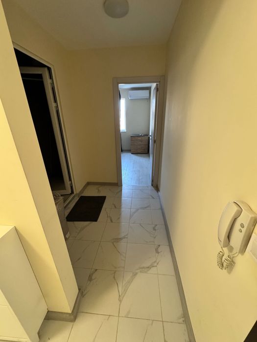 Дава се под наем Тристаен апартамент в Свиленград - 81 кв.м за 112200 € - Снимка #1