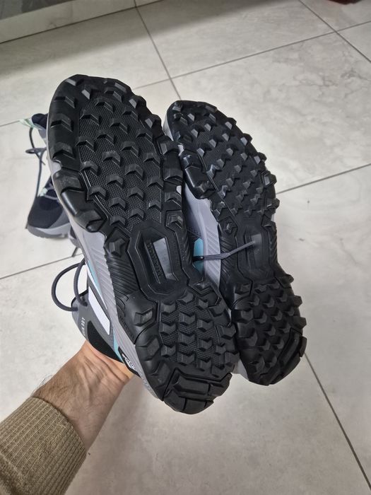 Ghete  nr 39  adidas