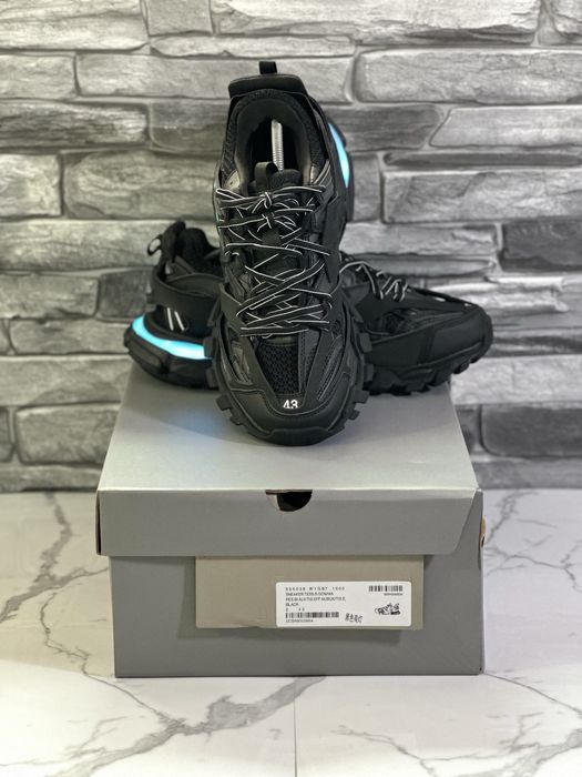 Adidasi Balenciaga Track LED