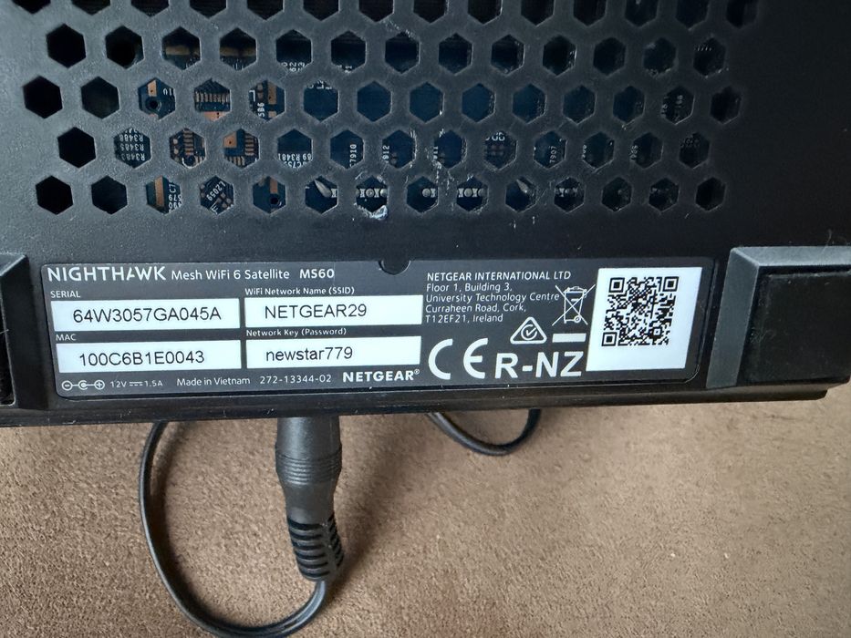 Netgear Nighthawk Router WiFi 6 Satellite M560 Satellite