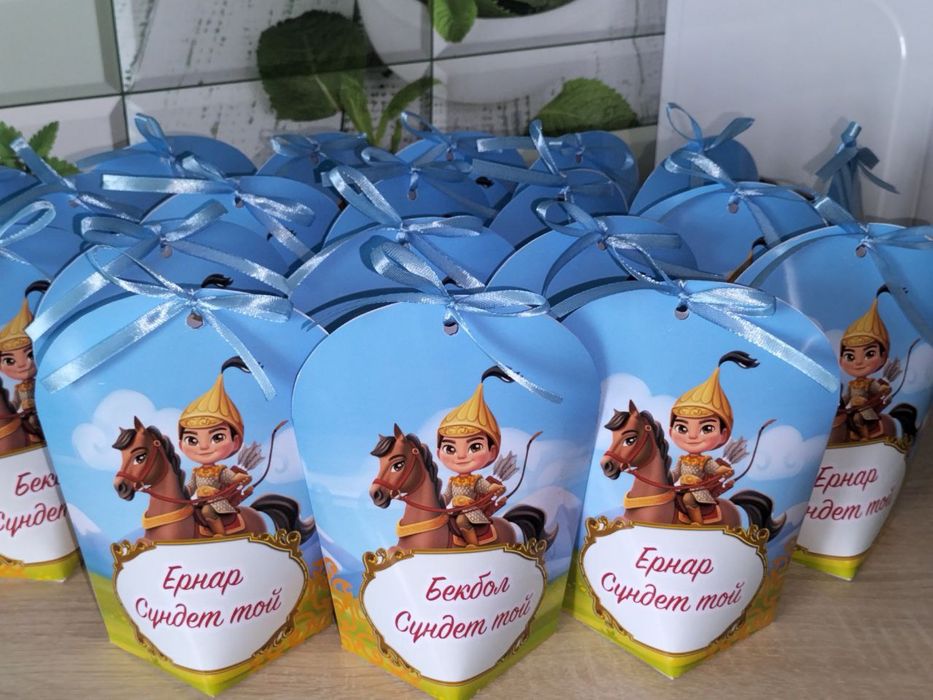 Іш киімнің эротикалық костюмдері