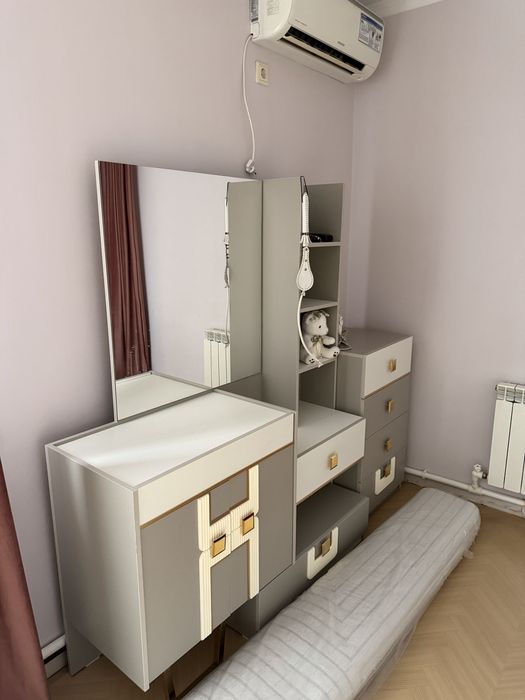 продам гарнитур в хорошем состоянии