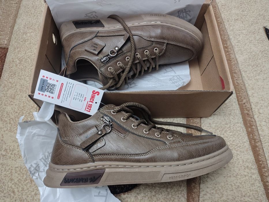 Ботинки весенние