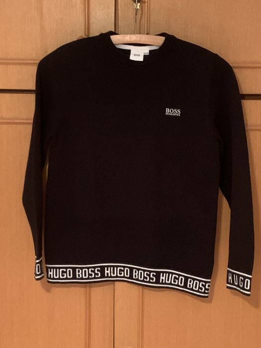 Запазени  горнища и блуза