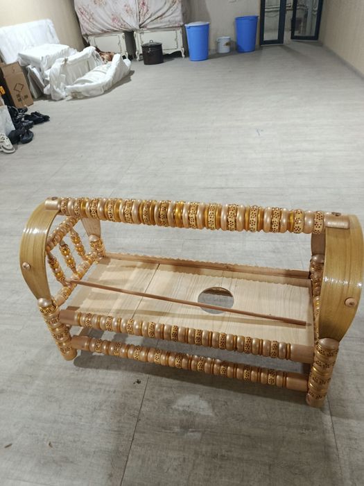 Beshik va korpa sotiladi