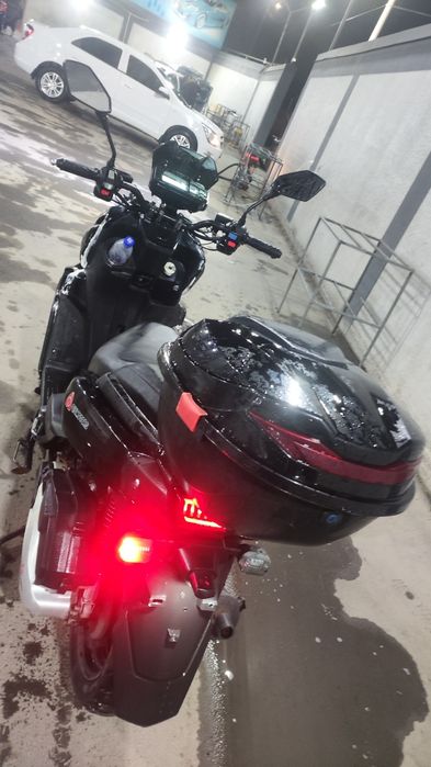 Tank skuter sotiladi