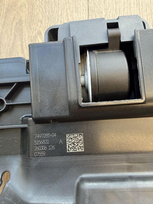 Gripa inferioara activa BMW G30