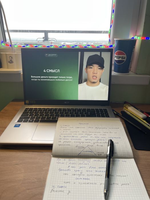 Noutbuk Acer Core i3 Full complekt