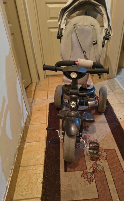 Продавам триколка