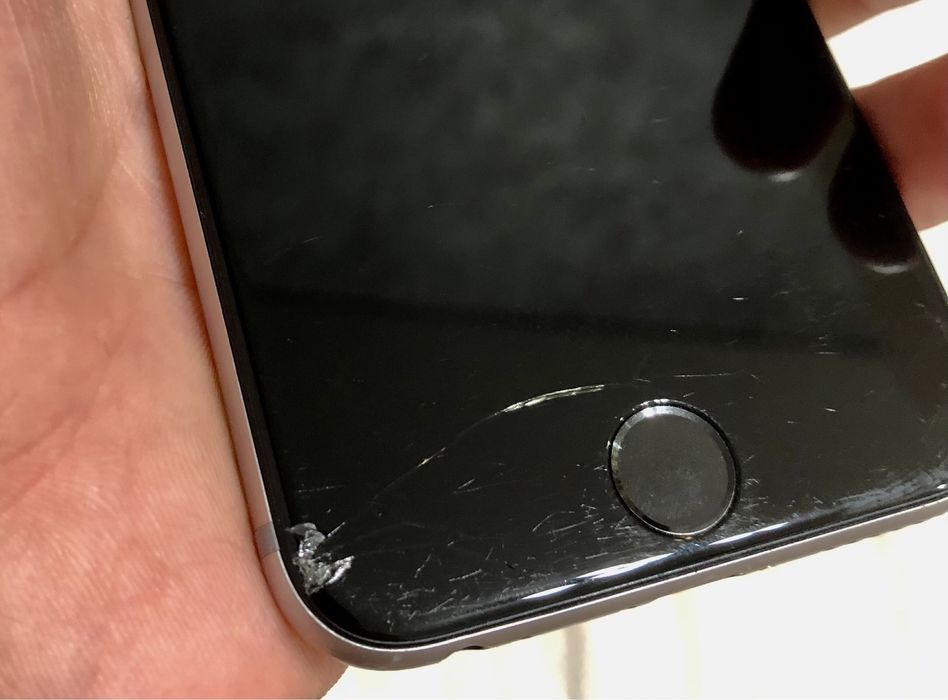 Продам Apple iPhone 6s