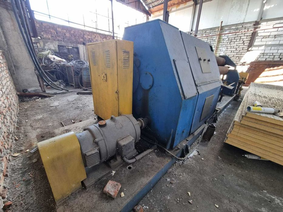 Utilaje metal: abkant, ghilotina, calandru roluit tabla 30mm