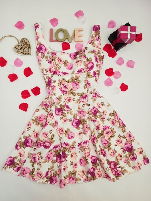 Страхотна кукленска рокля