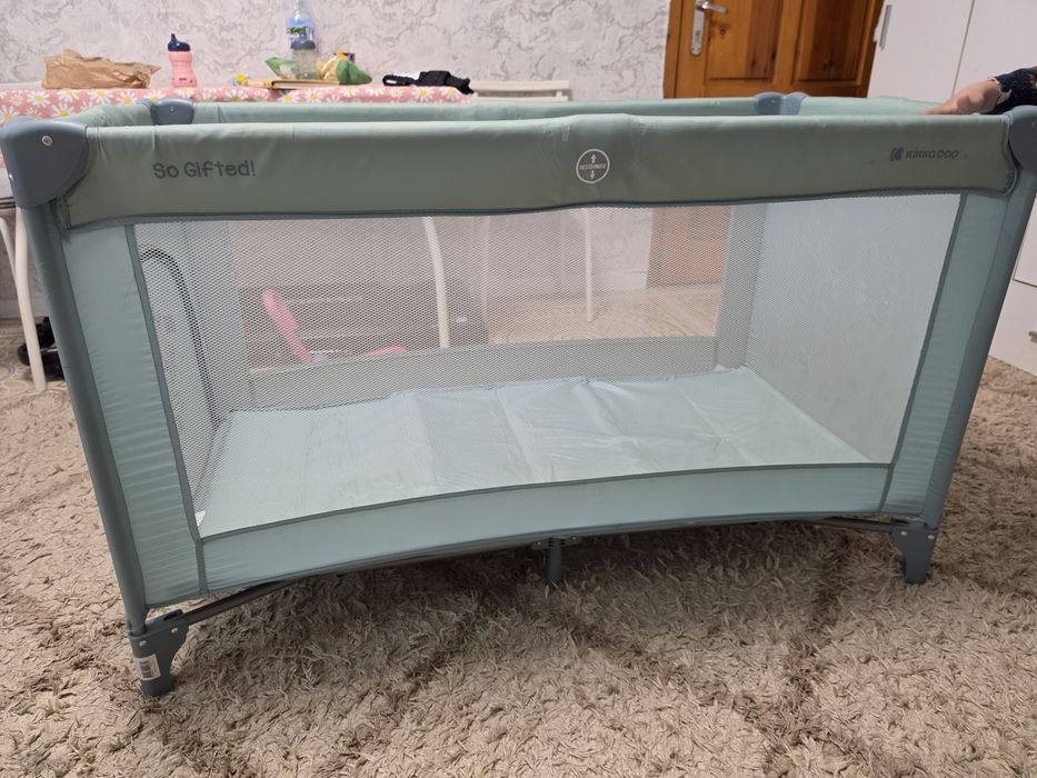 Сгъваема детска кошара