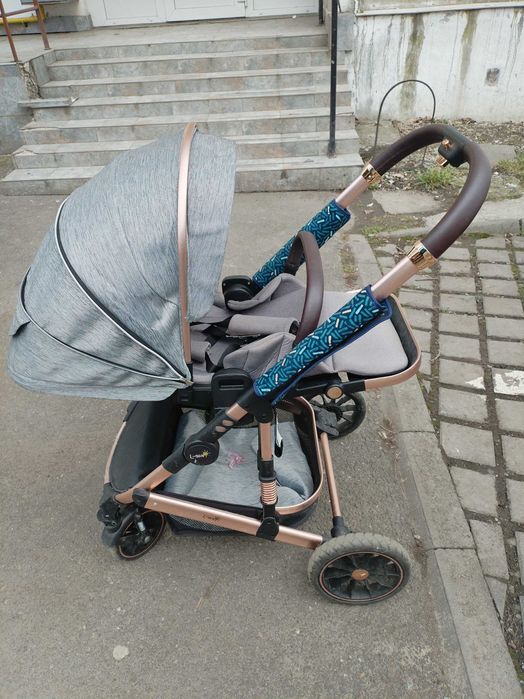 Carucior 2 in 1 rezistent cu amortizoare