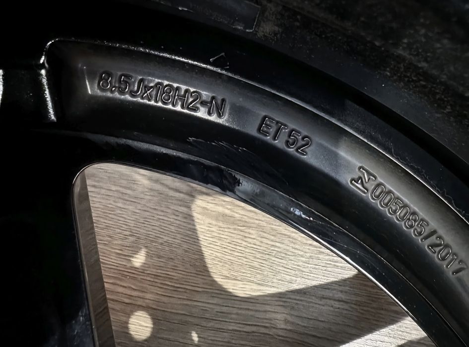 Оригинални Mercedes  C Klasse  18 AMG