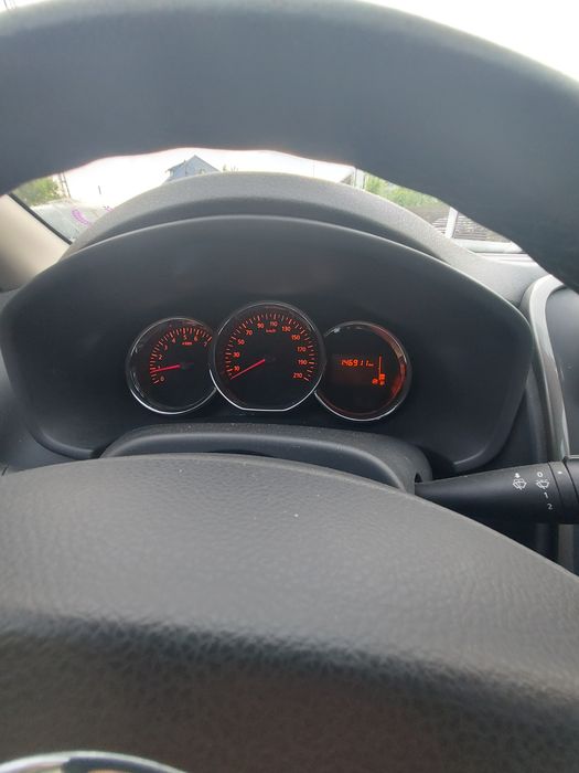 DACIA Logan MCV 2016 — imagine 1