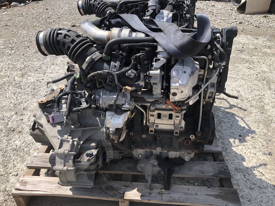 Motor Renault 1.6dci R9M sau Mercedes C class etc opel,vivaro,nissan R9M402