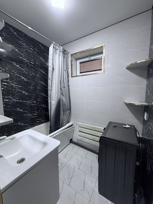 Таййор дом 2 хонали, Чиноз туманида