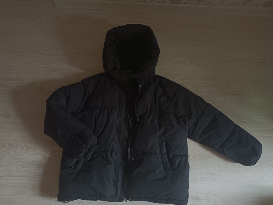 Зимняя теплая куртка