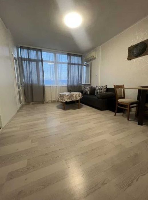 Дава се под наем Двустаен апартамент в Пловдив, Тракия - 40 кв.м за 225 € - Снимка #1